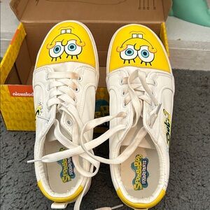 SpongeBob SquarePants Kids Sneakers - Yellow and White